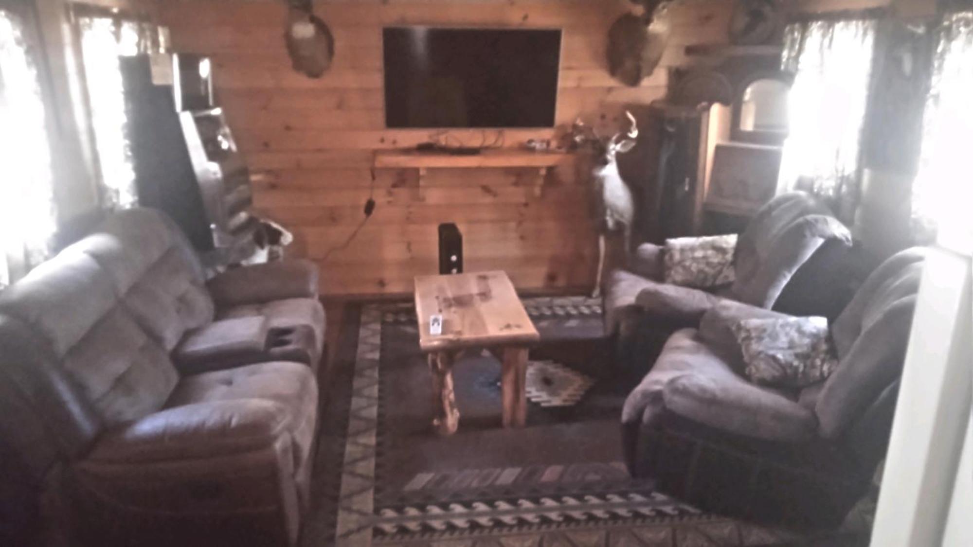 فيلا Two Creeks Camp أثينا المظهر الخارجي الصورة